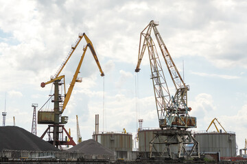 Fototapeta na wymiar Port cranes in the port