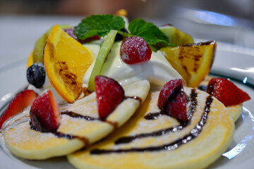 Pancake dessert that we decorate with fruit