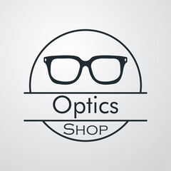 Concepto tienda de lentes. Logotipo lineal con texto Optics Shop en círculo con gafas de sol en fondo gris