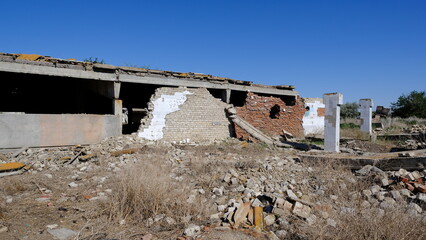 
Old ruined building in the countryside