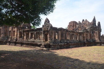Fototapeta premium Khemer temple in Isan region, Thailand