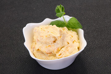 Curd with dry apricot