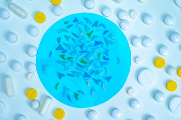 Useful microorganisms to reduce the side effects of antibiotics. Probiotics and prebiotics in the...