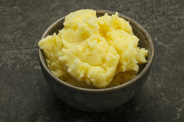 Mashed potato in the bowl