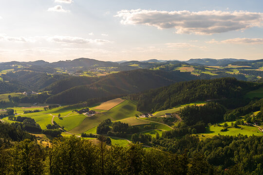 Panorama Aussicht von der Burgruine Ruttenstein im M&uuml;hlviertel Ober&ouml;sterreich