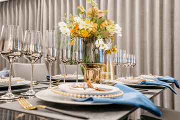 wedding table setting