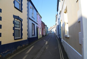 Fototapeta na wymiar Tiny, narrow streets behind the seafront in the quaint fishing village of Appledore, Devon, England.