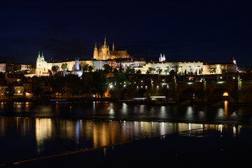 Fototapeta na wymiar Night view of Prague Castle, the largest ancient castle in the world, in Prague, Czech Republic
