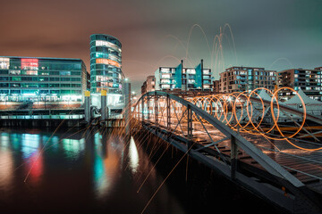 Hamburg Brücke mit tollem Lichteffekt