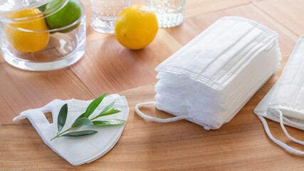 テーブルの不織布のマスク