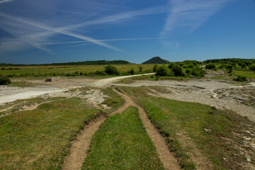 Paseo por la Naturaleza de acceso al Nervion