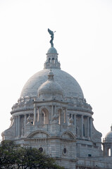 Fototapeta na wymiar The Victoria Memorial is a large marble building in Kolkata, West Bengal, India.