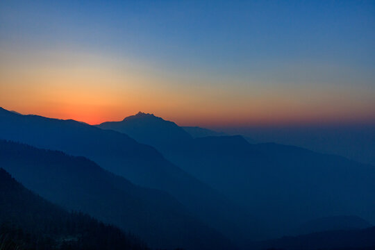 Sunrise in the mountains © Subhajit