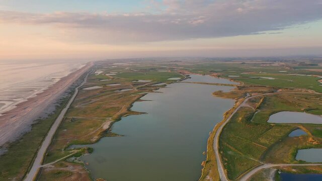 Le H&acirc;ble d'Ault vu du ciel en Baie de Somme (Picardie, Hauts-de-France, France)