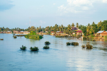 Fototapeta na wymiar Traditional construction at 4000 thousand islands, Mekong river in Laos.