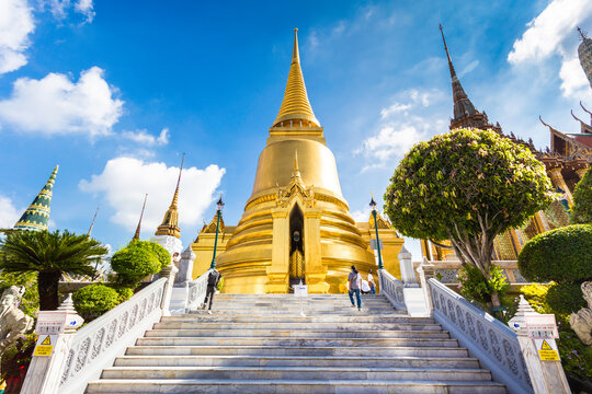 Wat Phra Kaew, Temple of the Emerald Buddha, Thailand.