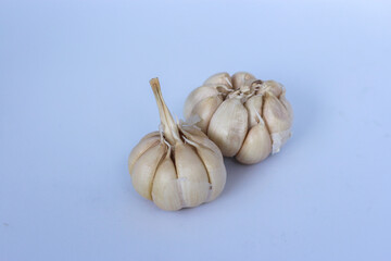 garlic on the table