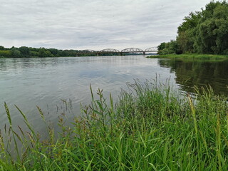 Fototapeta na wymiar Bank of the Vistula River in the city of Torun