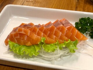 salmon Japanese food 