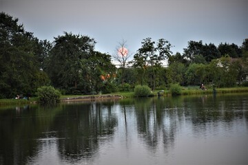 Księżyc nad stawem © merko