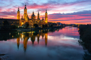 Obraz premium Sunset in Zaragoza