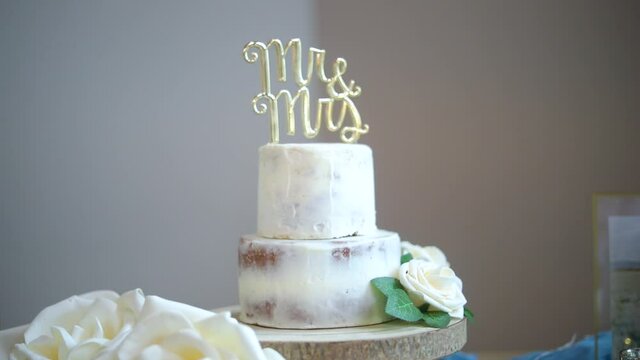Wedding Cake with Romantic Decorations and White Frosting, Dolly Out