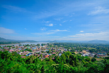 Fototapeta premium View the city from a high peak.