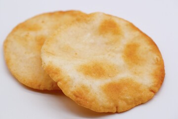 焼きあごせんべい