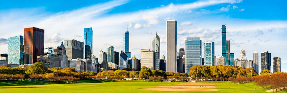 Skyline of Chicago at Grant Park in Illinois - United States