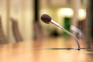 Extreme Nahaufnahme Mikrofon: Konzept Kommunikation, Medien, Presse, Unternehmen, selektiver Fokus,...