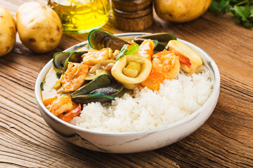 Thai food：Curry Seafood Rice.Curry Seafood Rice