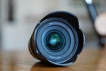 Fototapeta na wymiar Sigma 16mm f1.4 up close