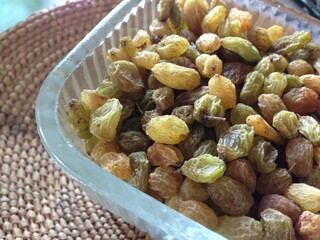 Tasty raisins ready for a snack