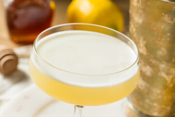 Boozy Bees Knees Gin Cocktail