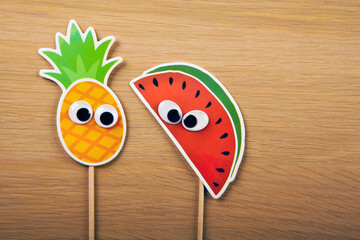 image of paper fruit table 