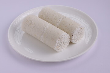 Puttu_white plate_white BG