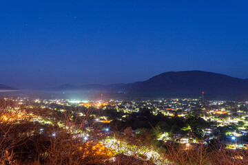 Fototapeta premium paisaje nocturno 