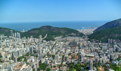 view from the top of the viewpoint dona marta in Rio de Janeiro.