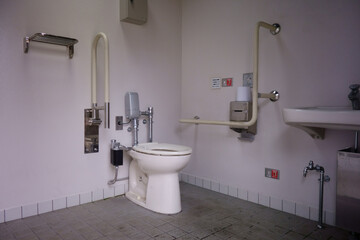 公園内の、所謂、公共の誰でもトイレ