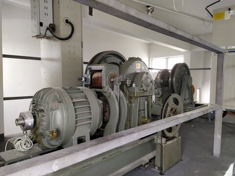 Maquinario de elevador
