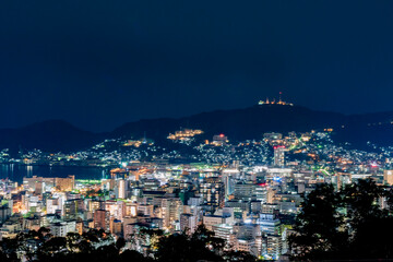Fototapeta premium 風頭公園から公園から見る長崎市（中部）の夜景