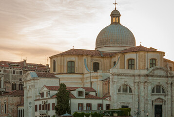 Fototapeta na wymiar Venice church dome