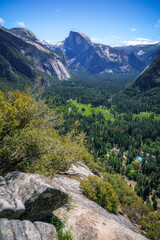 Fototapeta premium hiking the upper yosemite falls trail in yosemite national park in california, usa