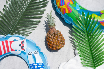 パイナップルと夏