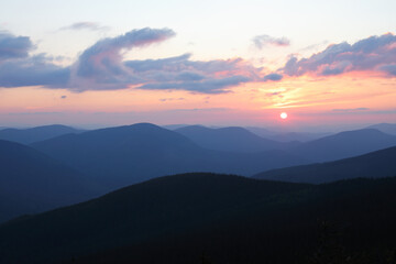 Fototapeta na wymiar Magic sunset in the Carpathian mountains