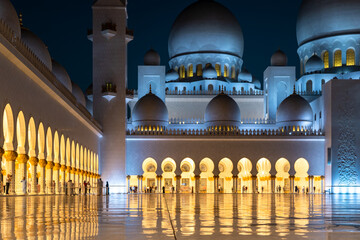 Sheikh Zayed Grand Mosque of Abu Dhabi - 362833955