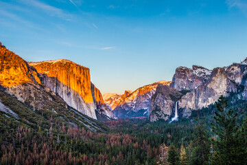 The Yosemite Valley at sunset, shot at tunnel view point, in winter.