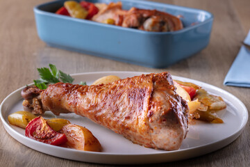 Roasted chicken drumsticks with vegetables