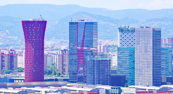 Paisaje urbano de Hospitalet de Llobregat, Barcelona, Catalunya, Espa&ntilde;a, Europa