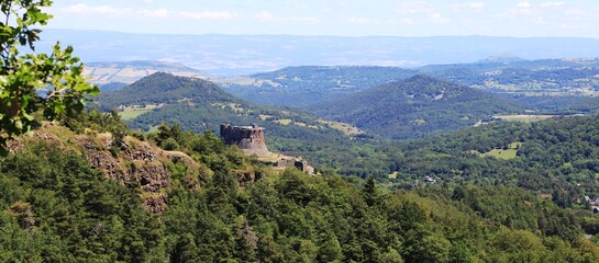 Fototapeta na wymiar château de Murol, Auvergne